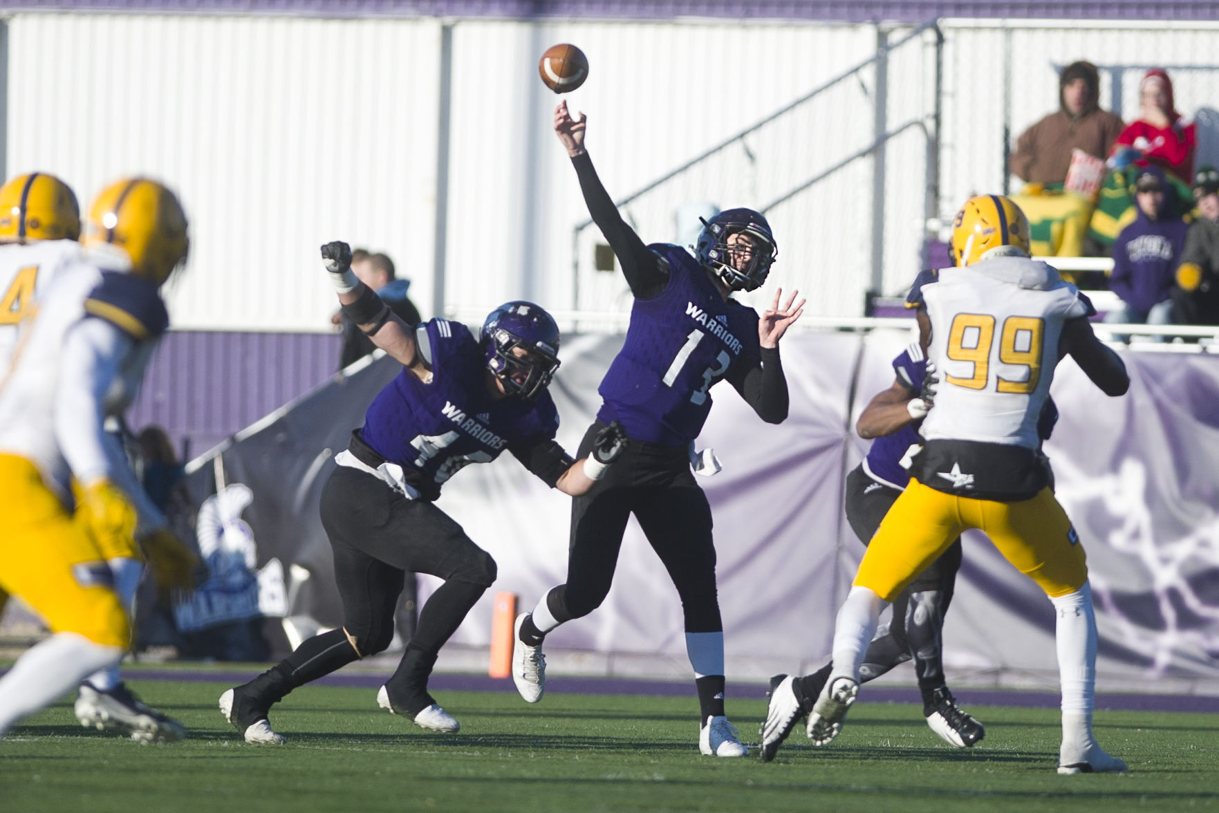 Winona State v. Texas A&M-Commerce 12